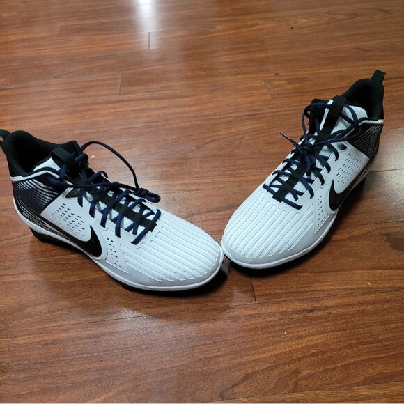New Nike Force Froced Savage Pro Football Cleats Size 18